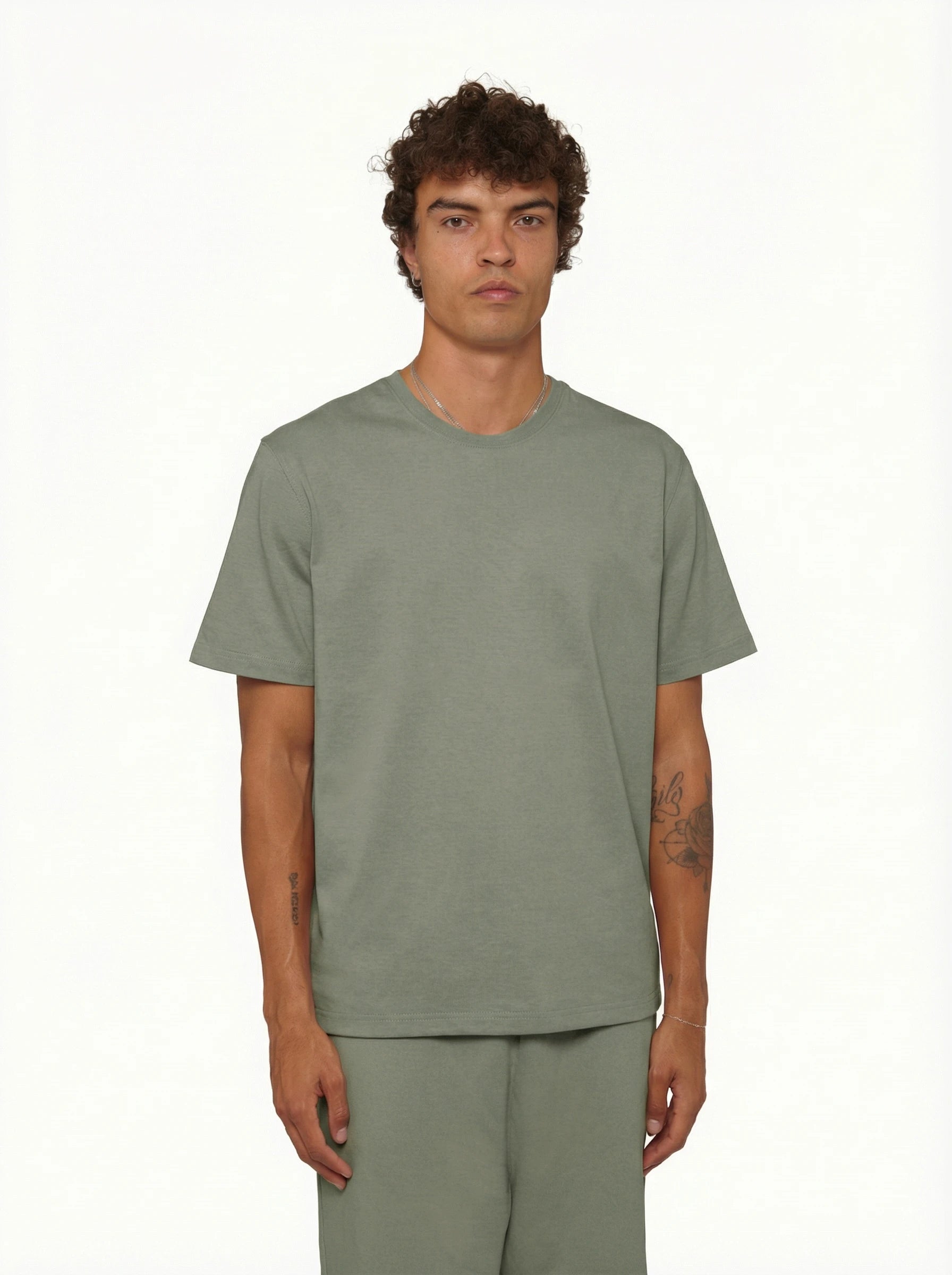 Essential T-Shirt 100% Cotton - Regular Fit