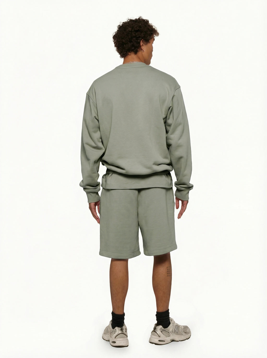 Essential Crewneck 100% Cotton