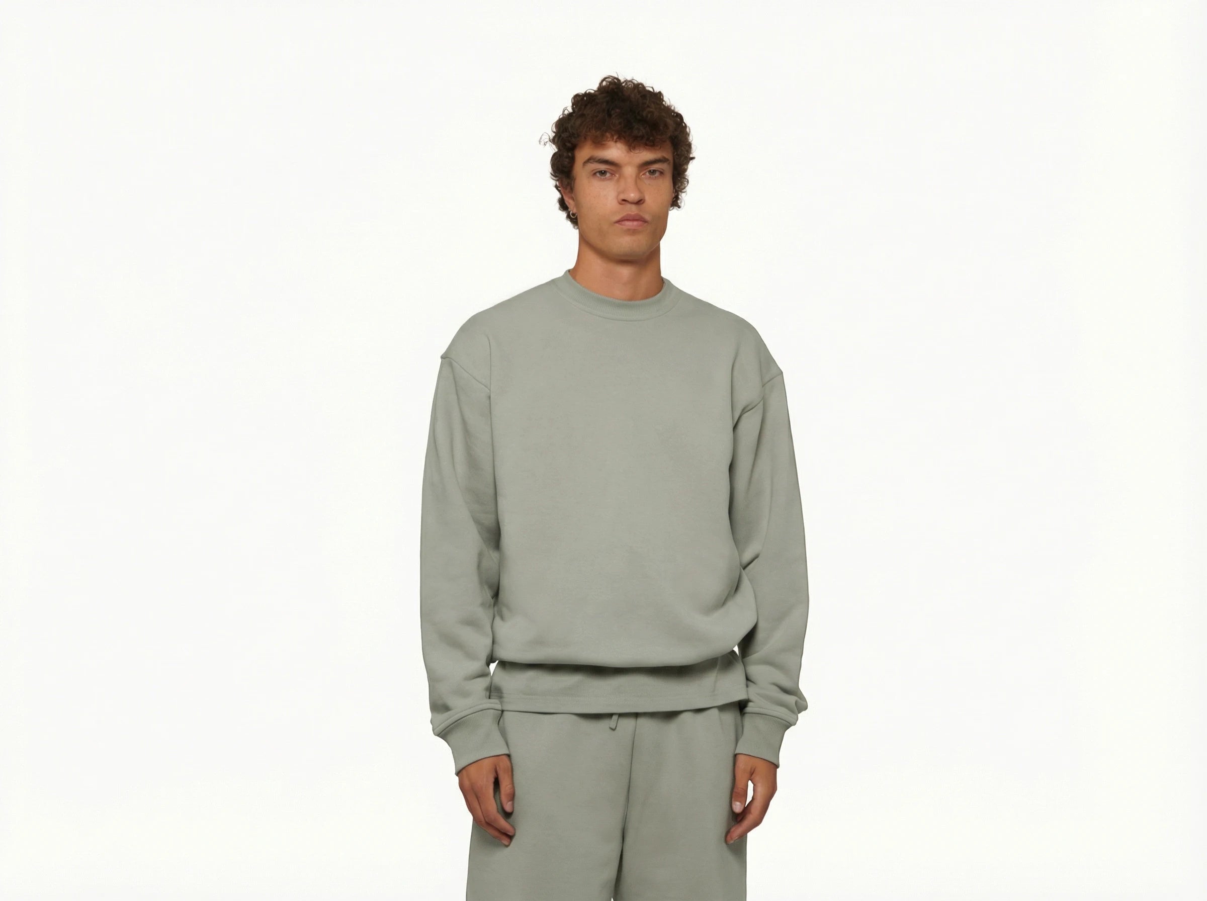 Essential Crewneck 100% Cotton