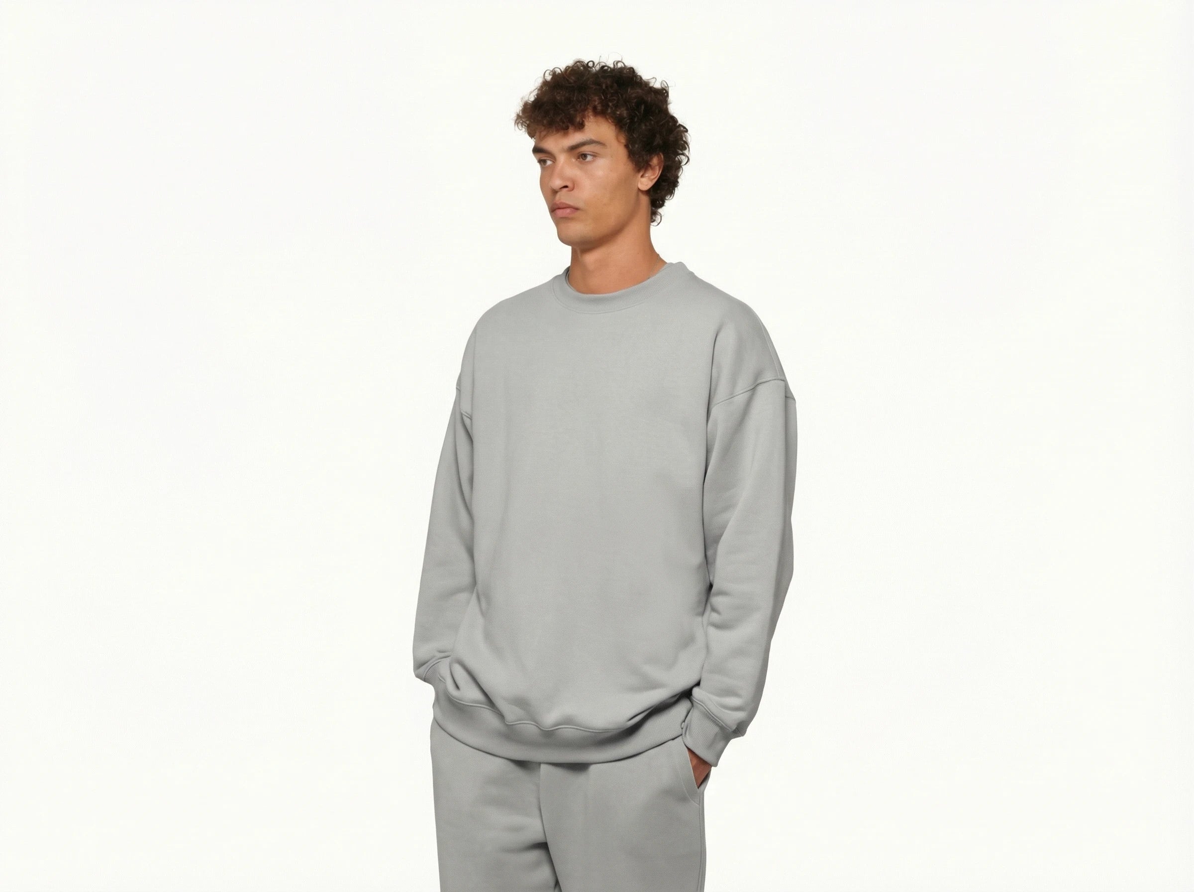 Essential Crewneck 100% Cotton